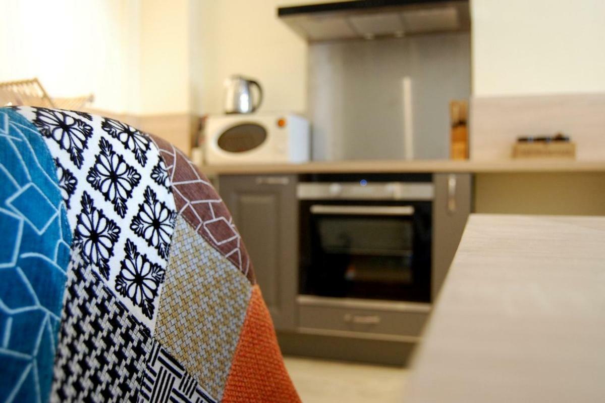 Vue Imprenable Sur La Mairie Apartment วานส์ ภายนอก รูปภาพ